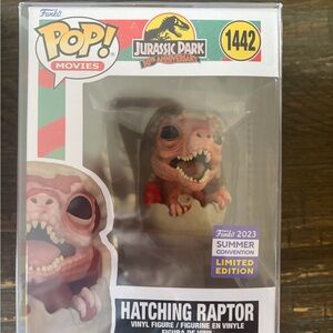 Funko Pop! Movies Jurassic Park Hatching Raptor - Red